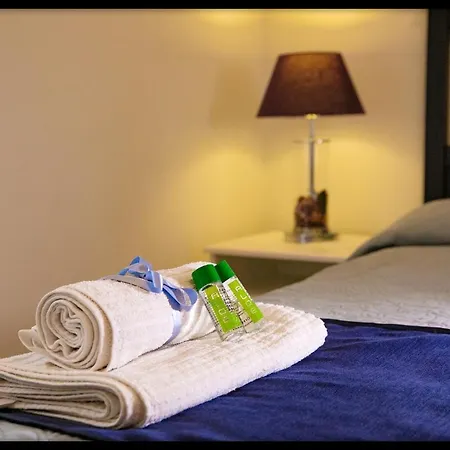 Bed & Breakfast Zanzibar - Charming And