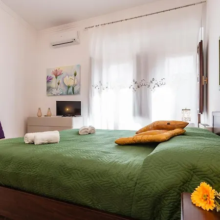 Zanzibar - Charming And Bed & Breakfast Avola