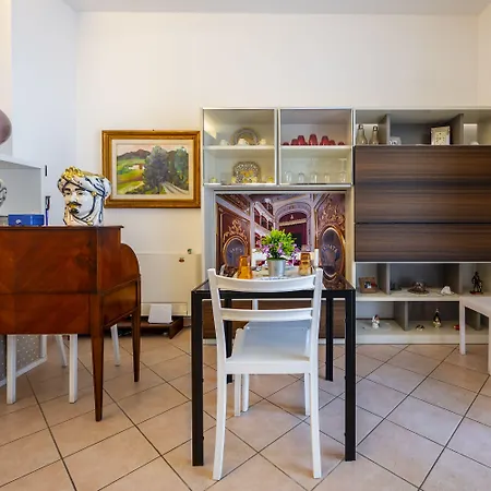 Bed & Breakfast Zanzibar - Charming And